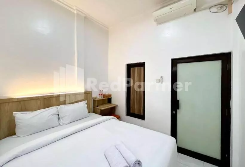 ホテル D Palma Near Lokananta Manahan Mitra Reddoorz