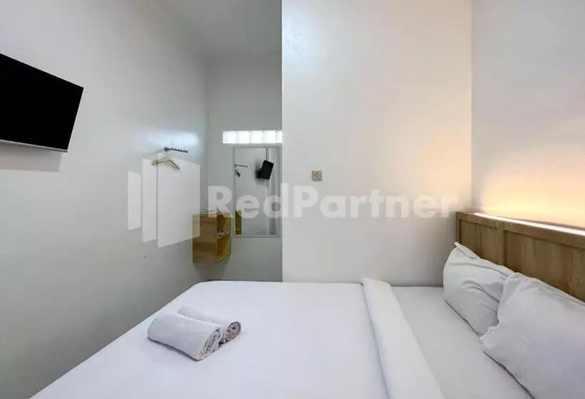 ホテル D Palma Near Lokananta Manahan Mitra Reddoorz