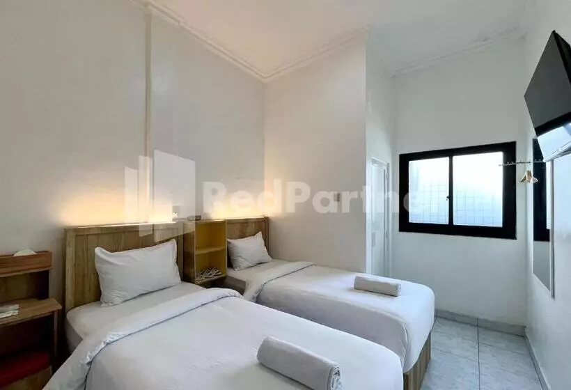 ホテル D Palma Near Lokananta Manahan Mitra Reddoorz
