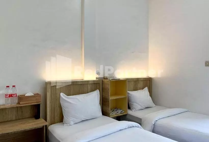 ホテル D Palma Near Lokananta Manahan Mitra Reddoorz