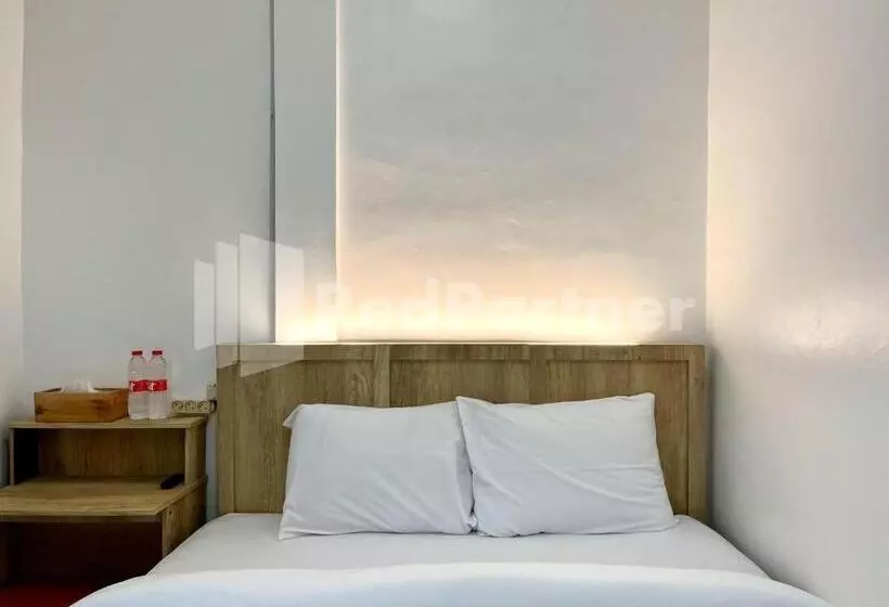 ホテル D Palma Near Lokananta Manahan Mitra Reddoorz