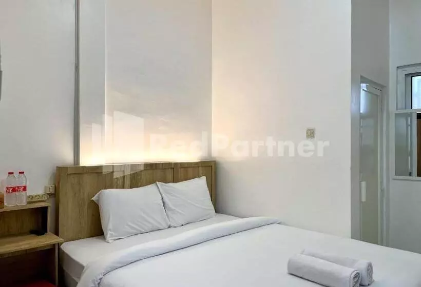 ホテル D Palma Near Lokananta Manahan Mitra Reddoorz
