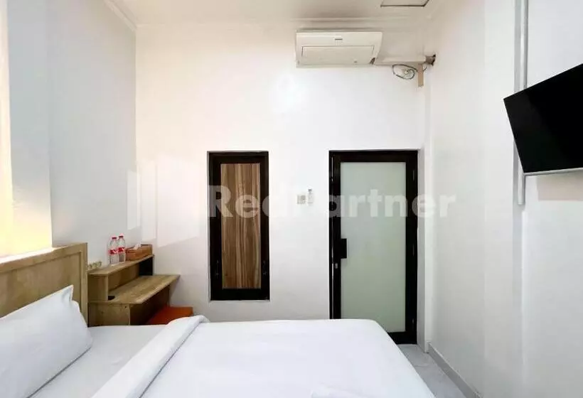 ホテル D Palma Near Lokananta Manahan Mitra Reddoorz