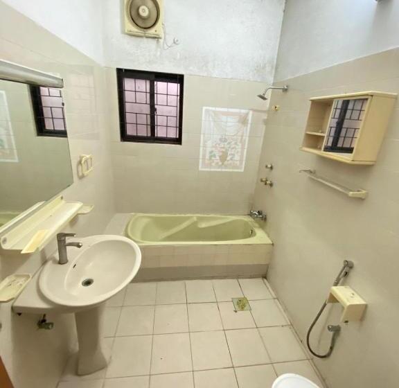 هتل Durrani Executive   Islamabad F10