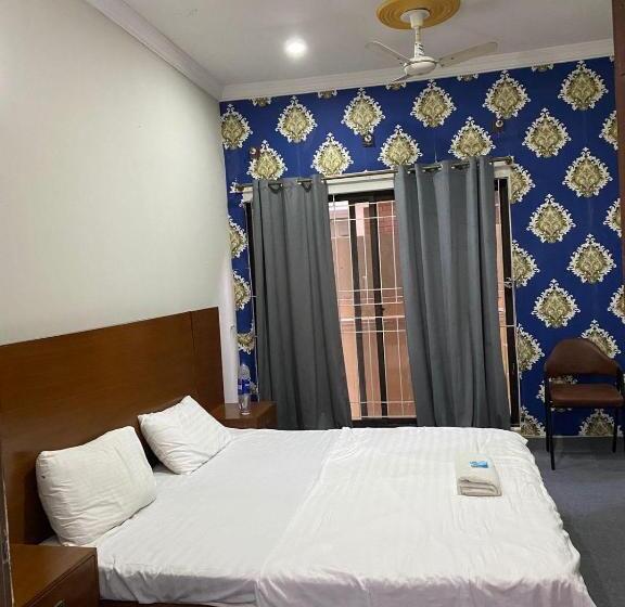 هتل Durrani Executive   Islamabad F10