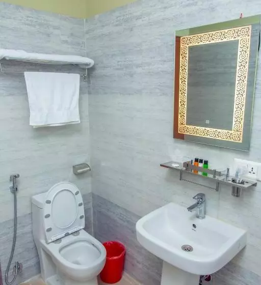 هتل Gyan Gauri Palace