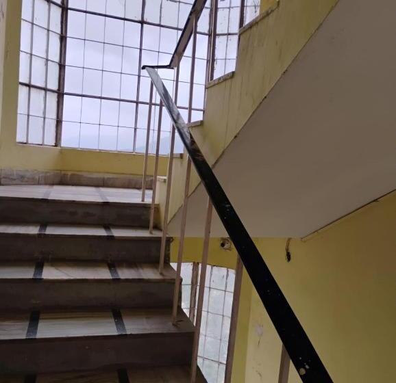 בית מלון כפרי Sun City