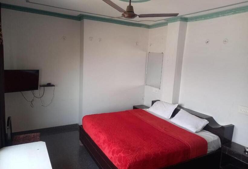 בית מלון כפרי Sun City