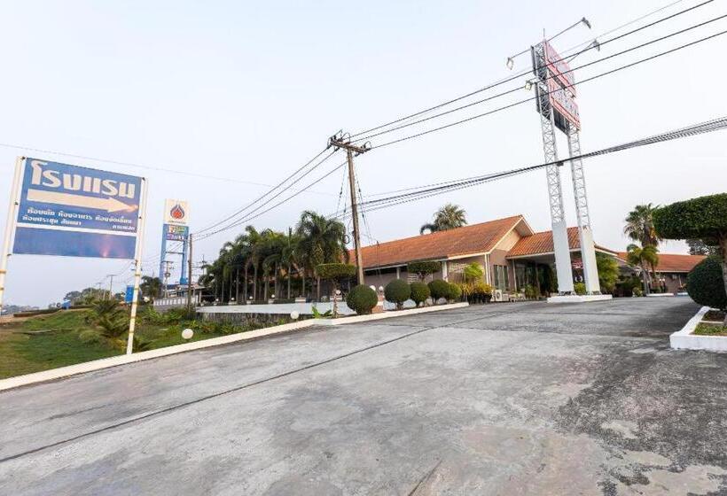 Отель Manee Sangkha