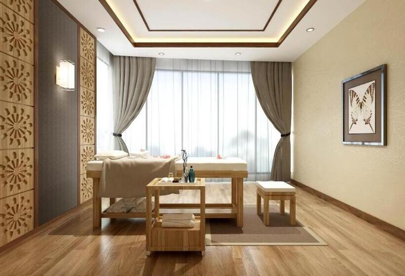 هتل Marina Ha Long