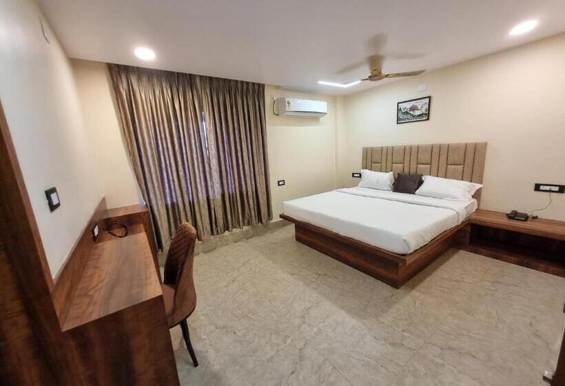 Hotell Rudraksh Riverside