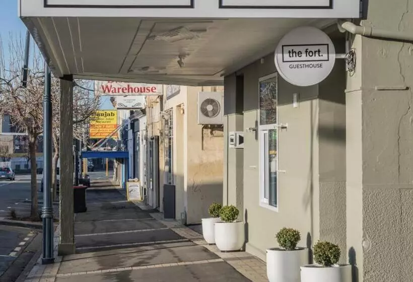 Hotelli The Fort Guesthouse Timaru