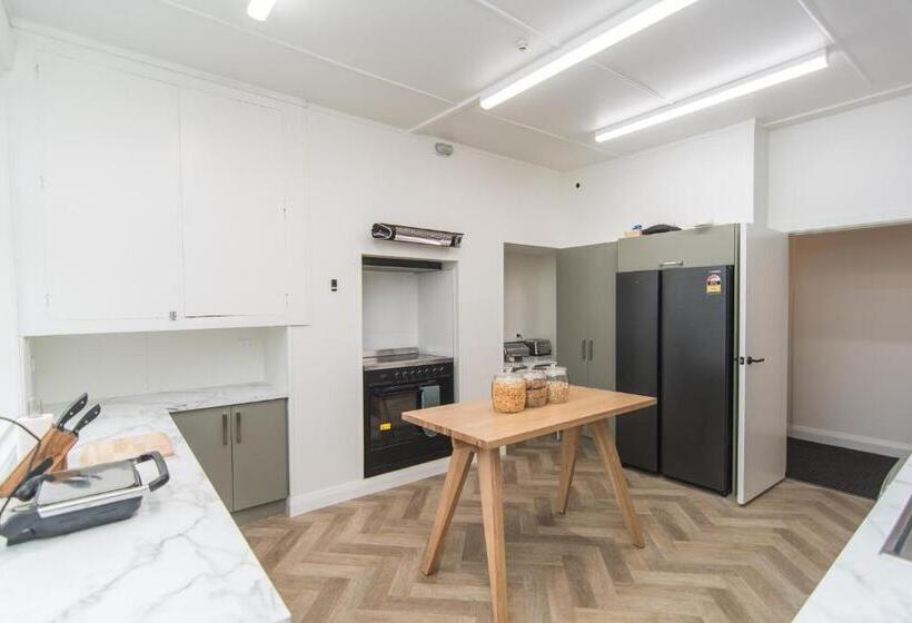 호텔 The Fort Guesthouse Timaru