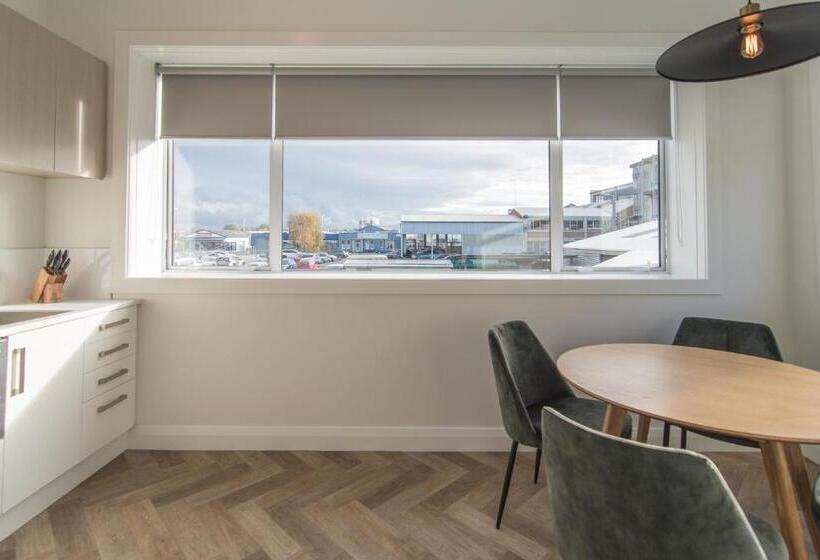 호텔 The Fort Guesthouse Timaru