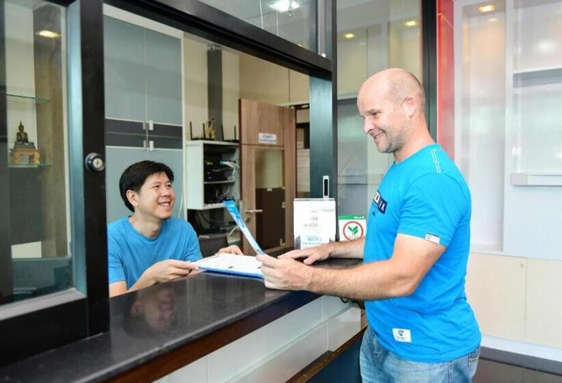 Отель The Nine Place