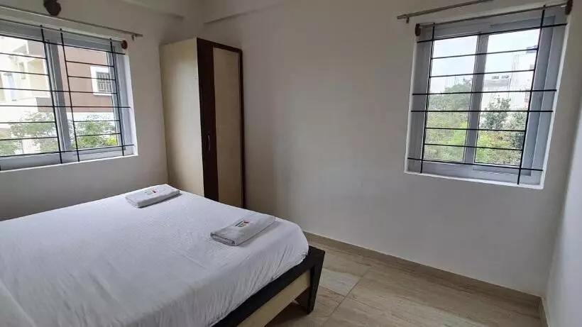 ホテル The Suites