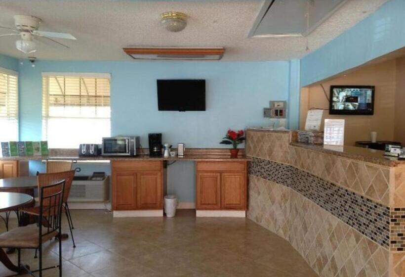 مُتل Scottish Inns Augusta