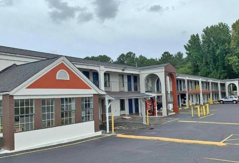 مُتل Scottish Inns Augusta