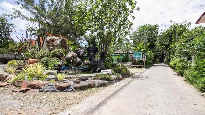 Oyo 987 Piyapruk Resort