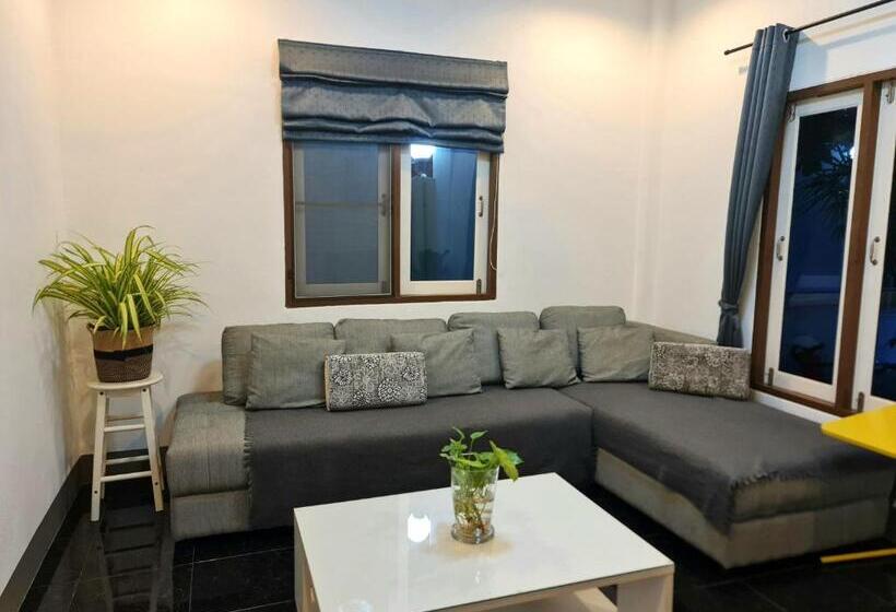 Majatalo Baan Leelawadee