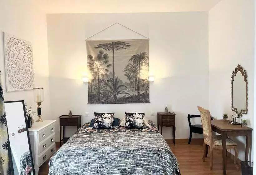 Majatalo Chambres D Hôtes Les Carmélites