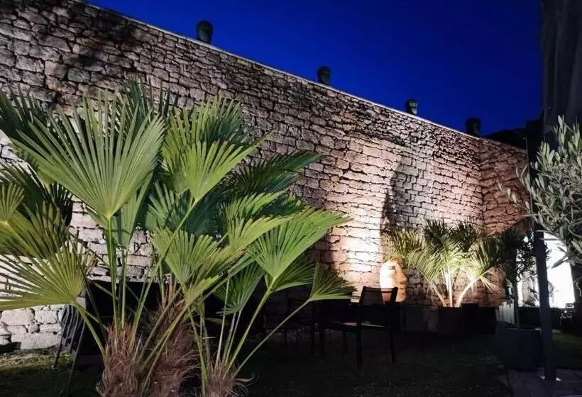 Majatalo Chambres D Hôtes Les Carmélites