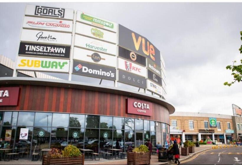 Pensjonat Jays Modern Guest House