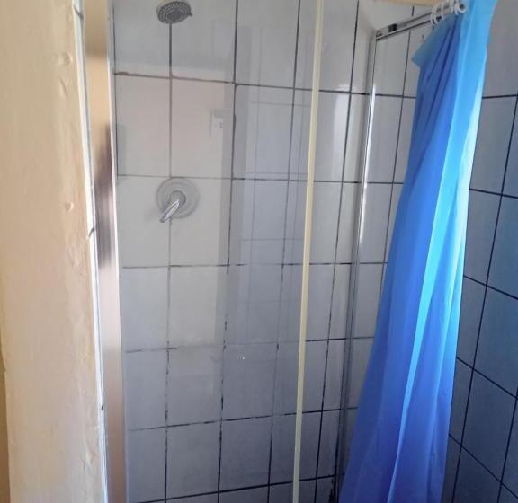 پانسیون Mmj Guest House