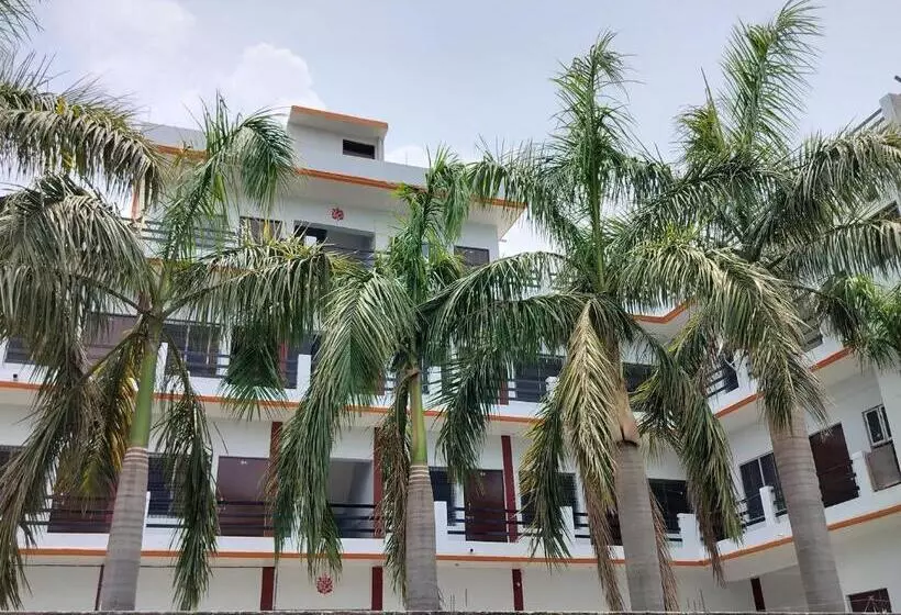 Majatalo Raj Lakshmi Sadan Guest House
