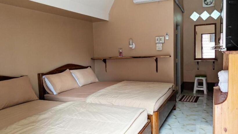 Resort Bansuanphuhong