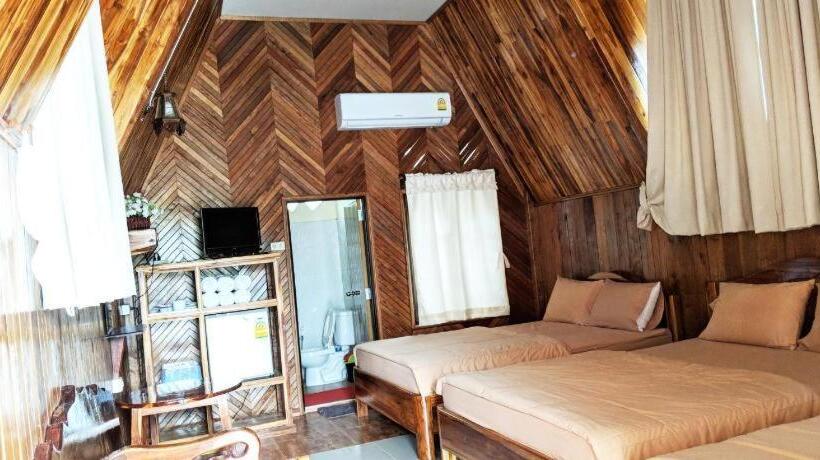 Resort Bansuanphuhong