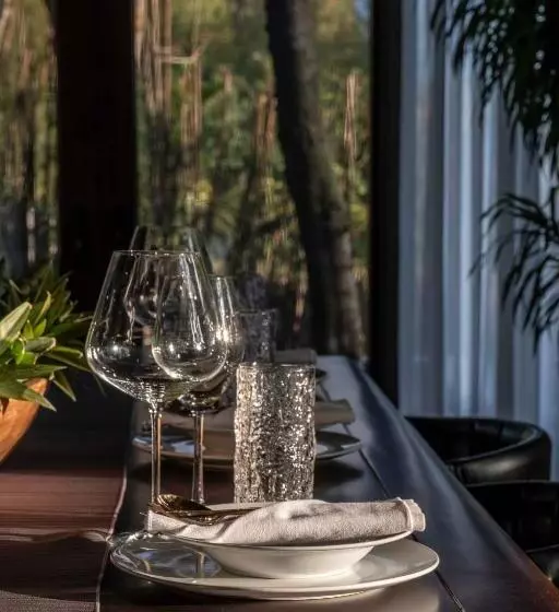 Shanti Cabin   Ezra Viniti Resort