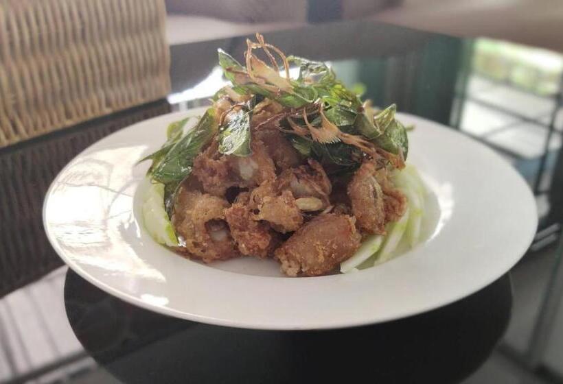 Tiamchanwanphen Resort