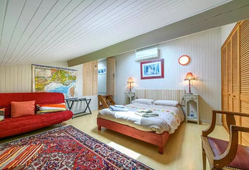 ベッドアンドブレックファースト Chambres D Hôtes De Larouquette