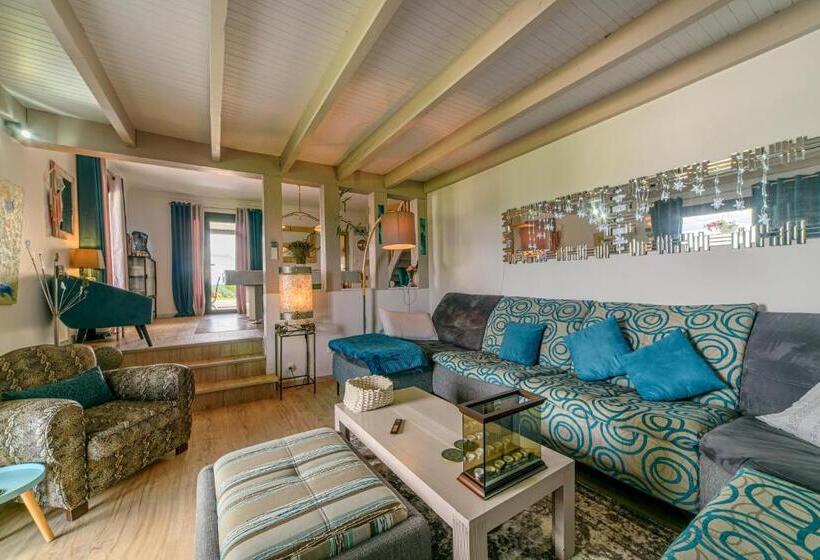 تختخواب و صبحانه Chambres D Hôtes De Larouquette