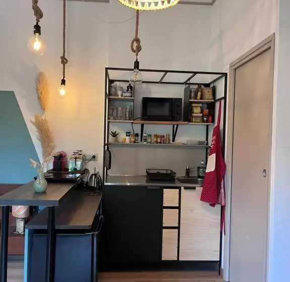 ベッドアンドブレックファースト Charmant Studio En Rez De Jardin Chaville