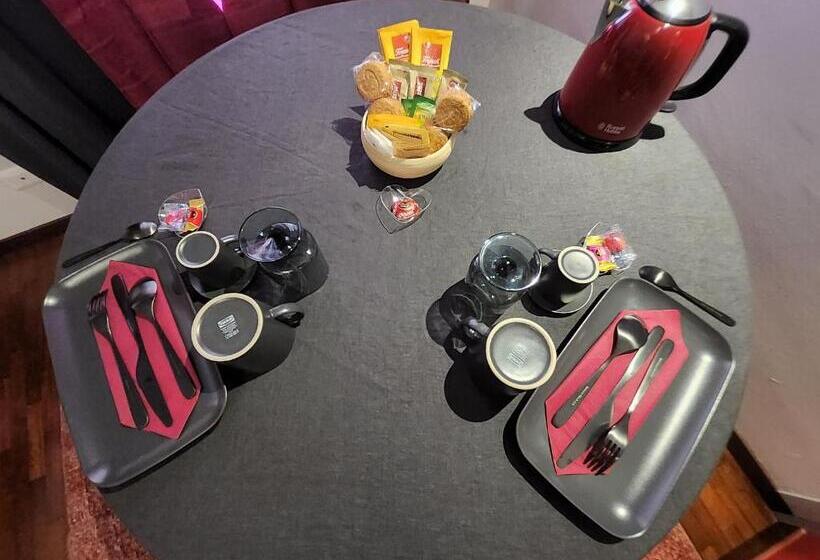 تختخواب و صبحانه Le Cœur Urban Suite Parma