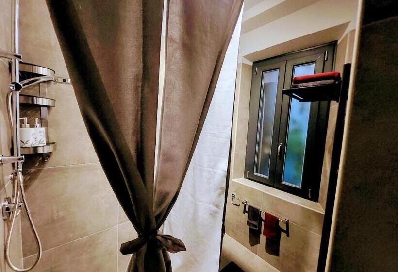 تختخواب و صبحانه Le Cœur Urban Suite Parma