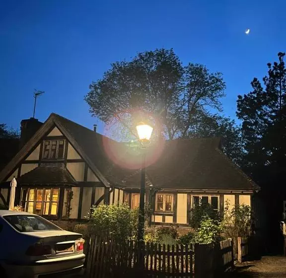 ベッドアンドブレックファースト Stay With Robin