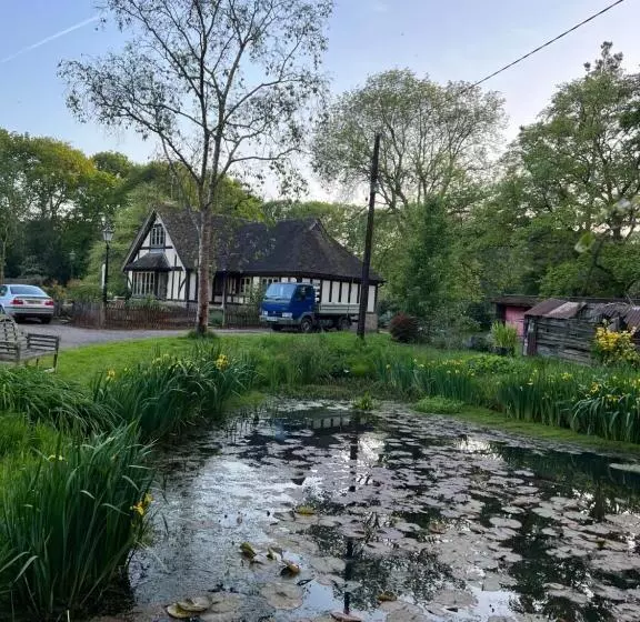 ベッドアンドブレックファースト Stay With Robin