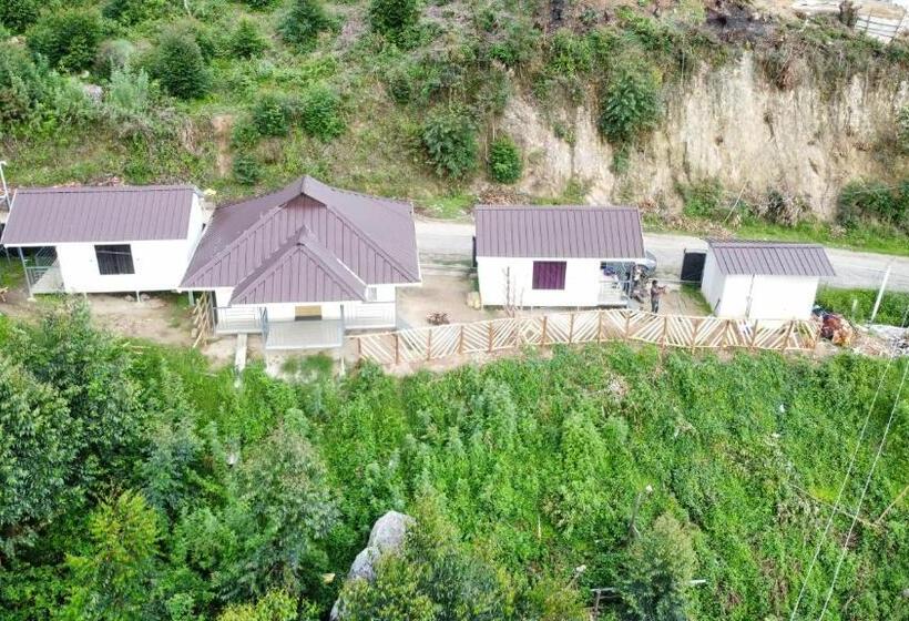 ベッドアンドブレックファースト Wildcampers Cottages