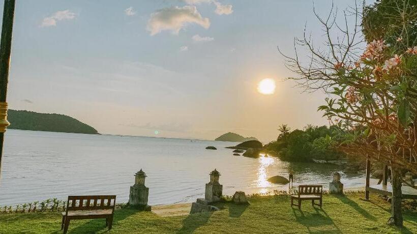 Grand Sea Beach Resort