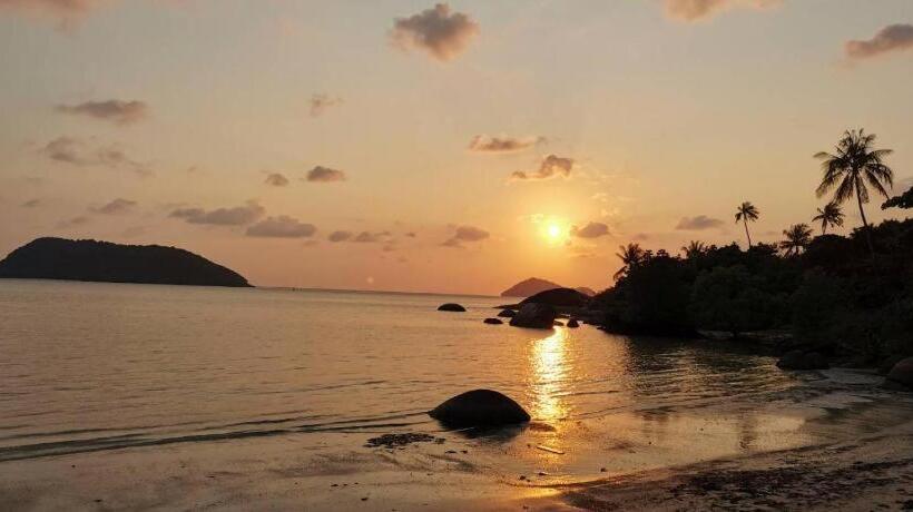 Grand Sea Beach Resort