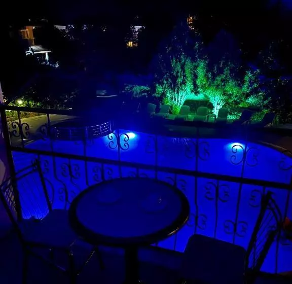 ホテル Angels Garden Dalyan