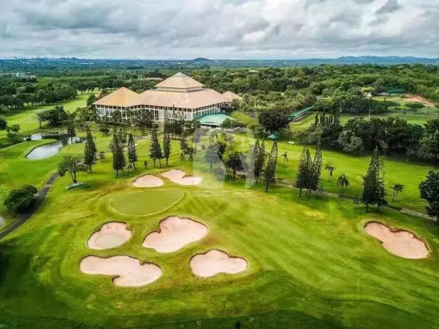 Hotelli Argo Pattaya Resort And Villas