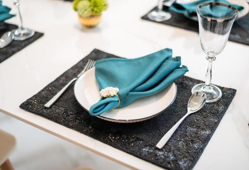 Otel Argo Pattaya Resort And Villas