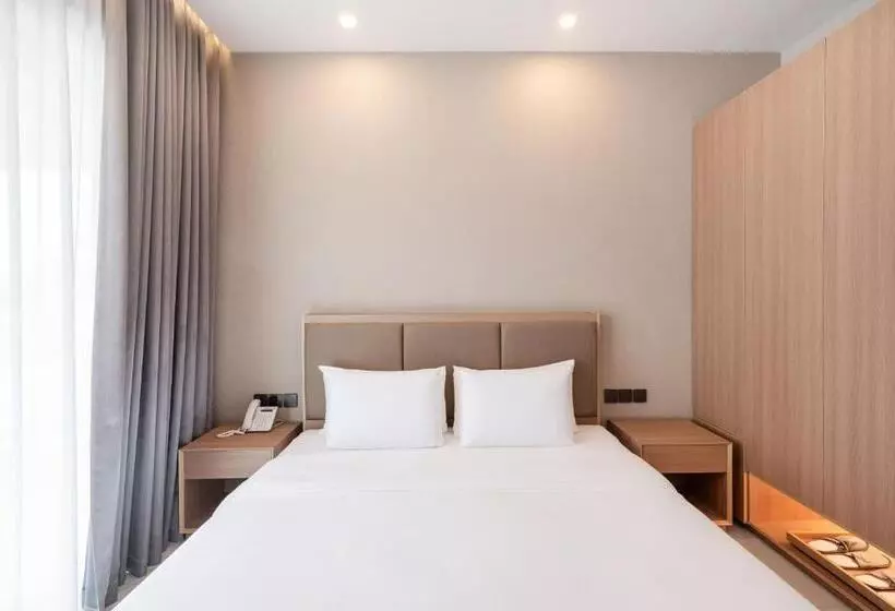 Hotelli Argo Pattaya Resort And Villas