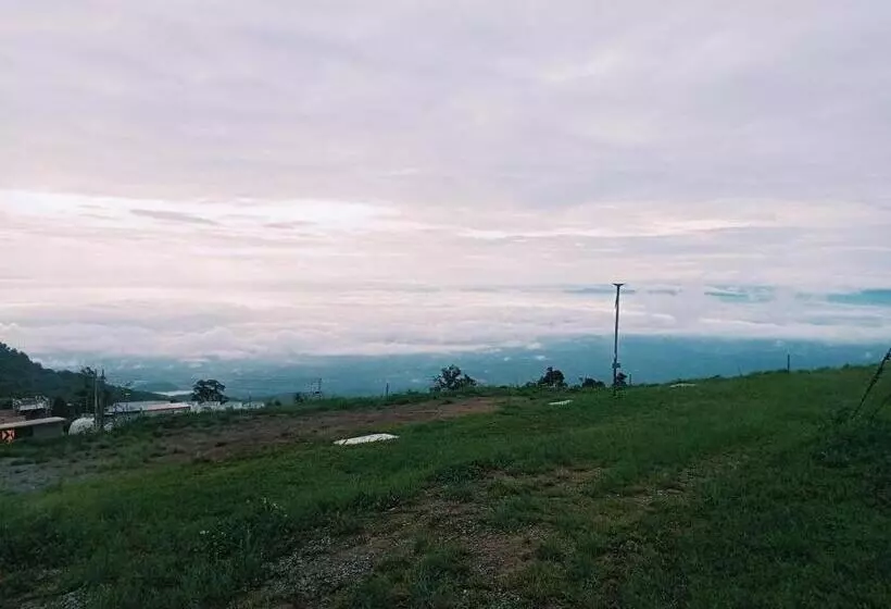 ホテル Baanpak Prakai Dao Phahuasing