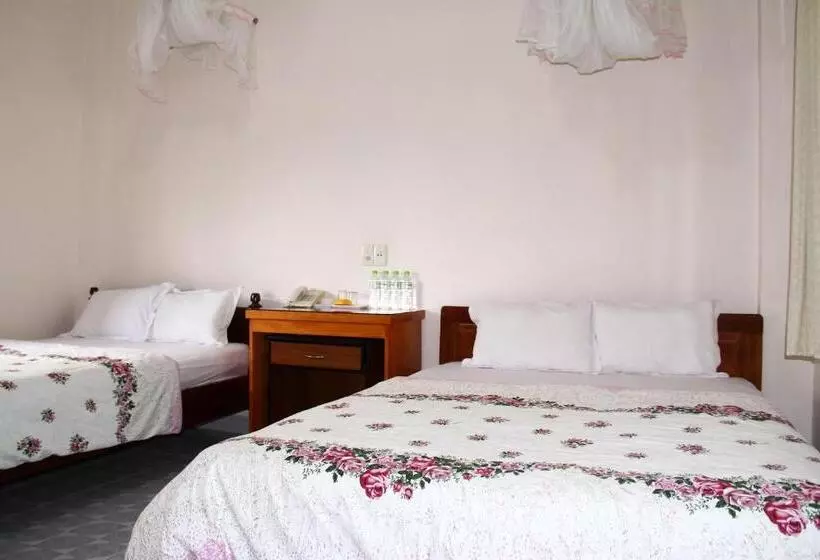 هتل Khách Sạn Thiên Hà