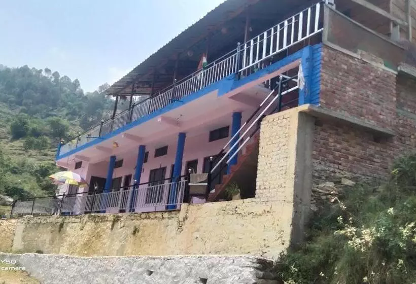 ホテル Om Som Home Stay Hill View Yamunotri Road